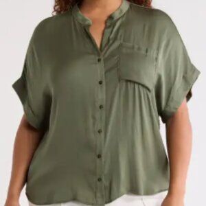 Olive Industry Clothing Airflow Front Button Top